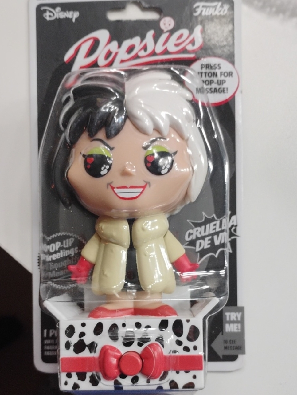 Disney Cruella de Vil Popsies Figure – Black, White, Red, Cream